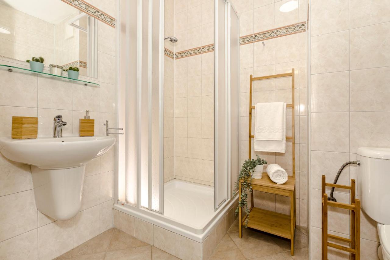 Benesovka Apartment Vacov Bagian luar foto